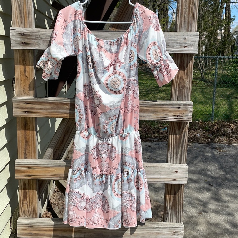 CBR  Dress - Picture 3 of 3